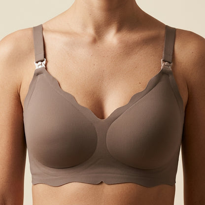 Product — On Model - Close-up Detail | Generated by Modelize